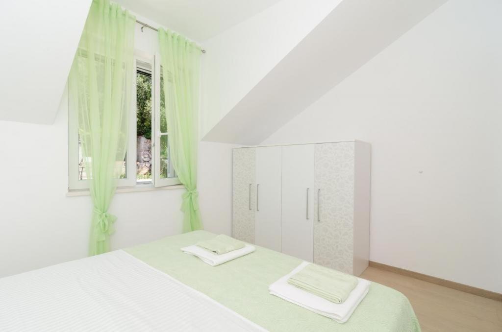 Apartments Marmo Mlini Szoba fotó