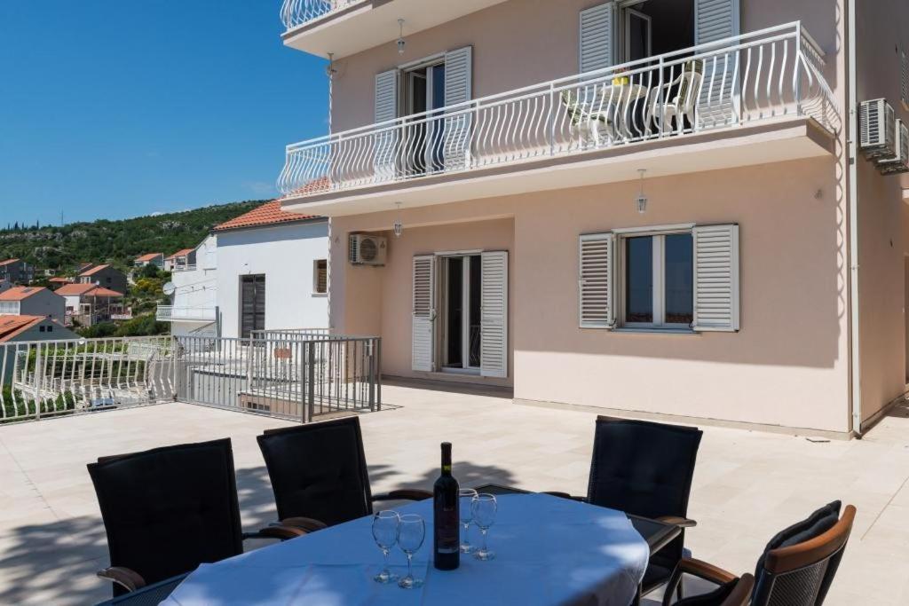 Apartments Marmo Mlini Szoba fotó